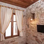 Aeolos Guest house 3*