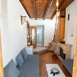 Aeolos 3*
