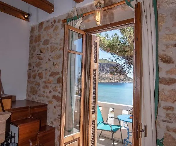 Pensionat Aeolos Monemvasía